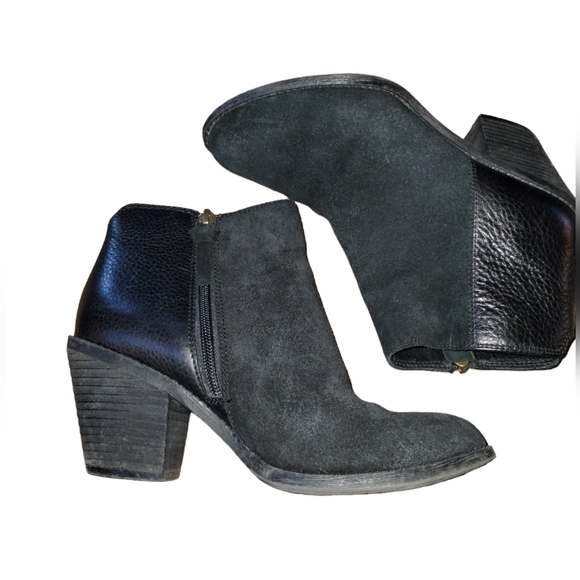 sofft black Ankle Bootie size 6 - Picture 1 of 11